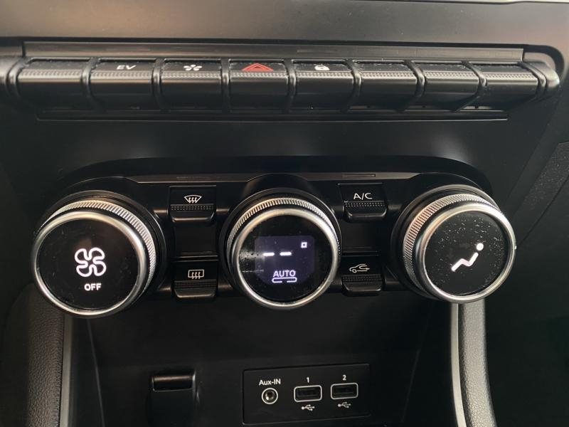 Photo 18 de l’annonce de RENAULT Captur d’occasion à vendre à PAYS DE GEX