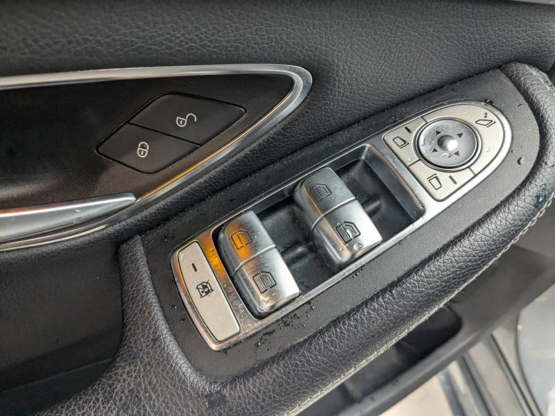 group.seo.links.detann.title Photo 9 de l’annonce de MERCEDES-BENZ Classe C d’occasion à vendre à PAYS DE GEX