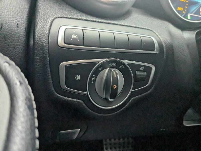 group.seo.links.detann.title Photo 18 de l’annonce de MERCEDES-BENZ Classe C d’occasion à vendre à PAYS DE GEX