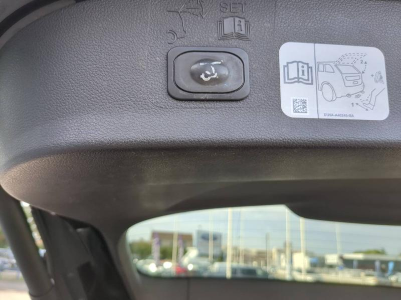 group.seo.links.detann.title Photo 13 de l’annonce de FORD Kuga d’occasion à vendre à ARLES