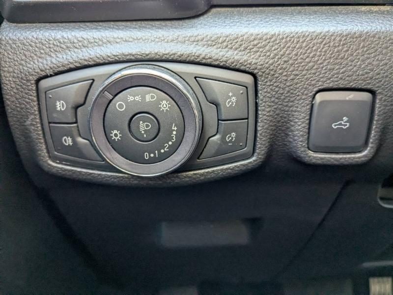 Photo 17 de l’annonce de FORD Ranger VUL d’occasion à vendre à AUBAGNE