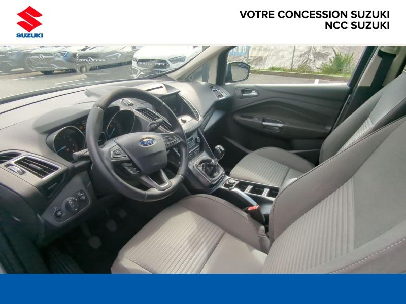 group.seo.links.detann.title Photo 9 de l’annonce de FORD Grand C-MAX d’occasion à vendre à BELLERIVE-SUR-ALLIER