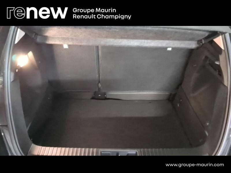 Photo 10 de l’annonce de RENAULT Captur d’occasion à vendre à CHENNEVIÈRES-SUR-MARNE