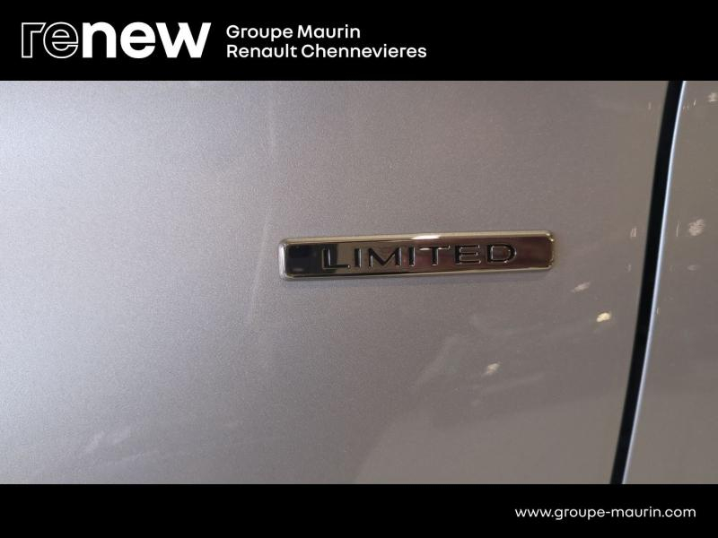 Photo 18 de l’annonce de RENAULT Zoe d’occasion à vendre à CHENNEVIÈRES-SUR-MARNE