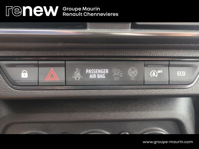 Photo 16 de l’annonce de DACIA Sandero d’occasion à vendre à CHENNEVIÈRES-SUR-MARNE