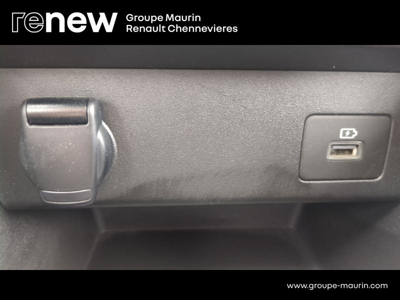 Photo 18 de l’annonce de DACIA Sandero d’occasion à vendre à CHENNEVIÈRES-SUR-MARNE