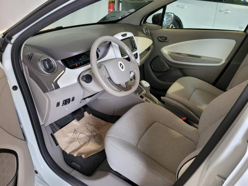 Photo 7 de l’annonce de RENAULT Zoe d’occasion à vendre à CHENNEVIÈRES-SUR-MARNE