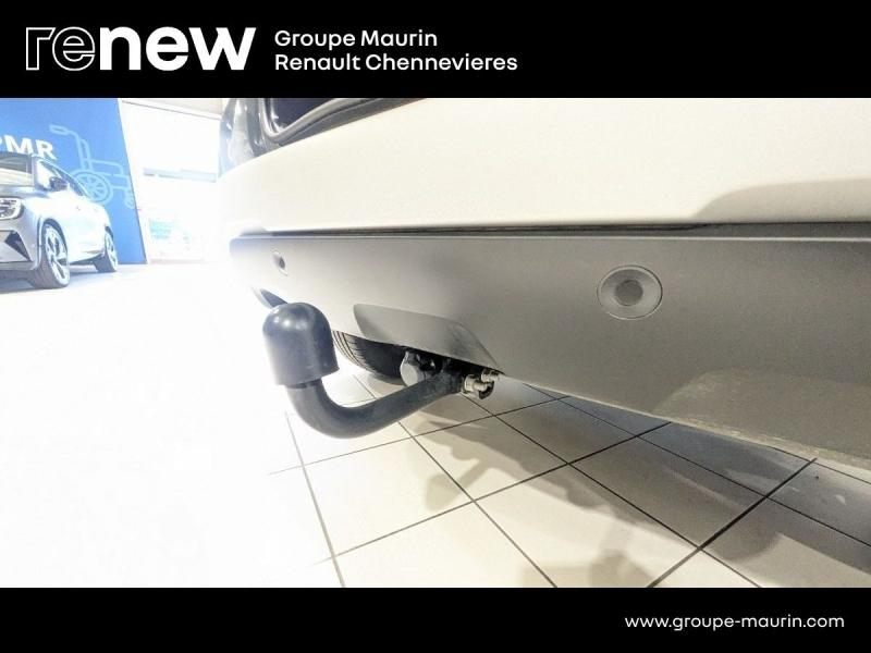 Photo 15 de l’annonce de DACIA Duster d’occasion à vendre à CHENNEVIÈRES-SUR-MARNE