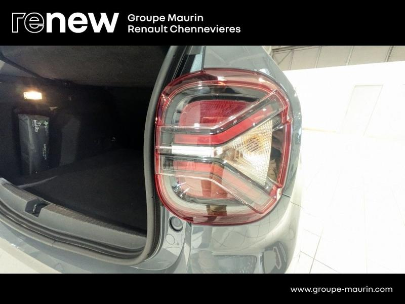 Photo 16 de l’annonce de DACIA Duster d’occasion à vendre à CHENNEVIÈRES-SUR-MARNE