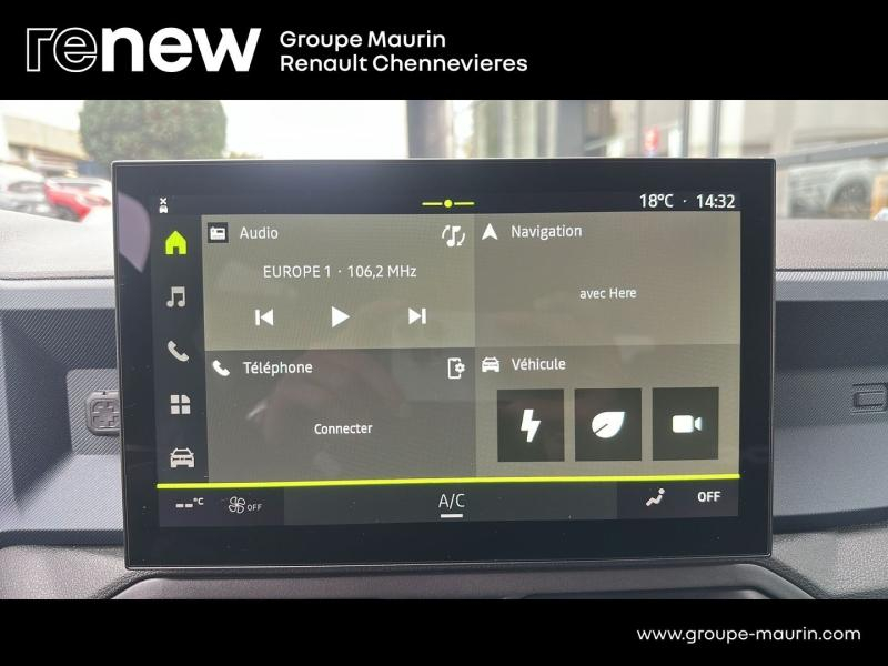 Photo 12 de l’annonce de DACIA Duster d’occasion à vendre à CHAMPIGNY-SUR-MARNE