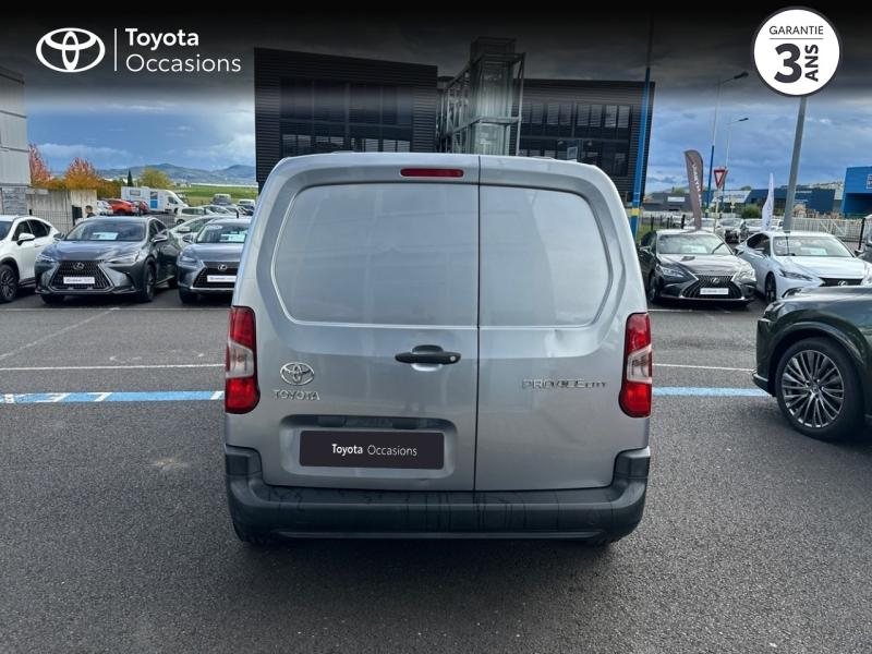 group.seo.links.detann.title Photo 4 de l’annonce de TOYOTA ProAce City VUL d’occasion à vendre à AUBIÈRE