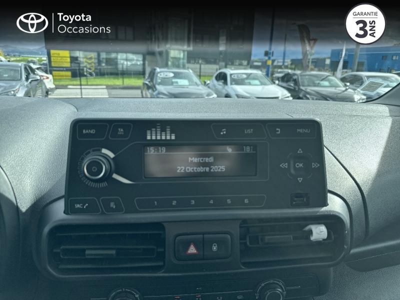 group.seo.links.detann.title Photo 15 de l’annonce de TOYOTA ProAce City VUL d’occasion à vendre à AUBIÈRE