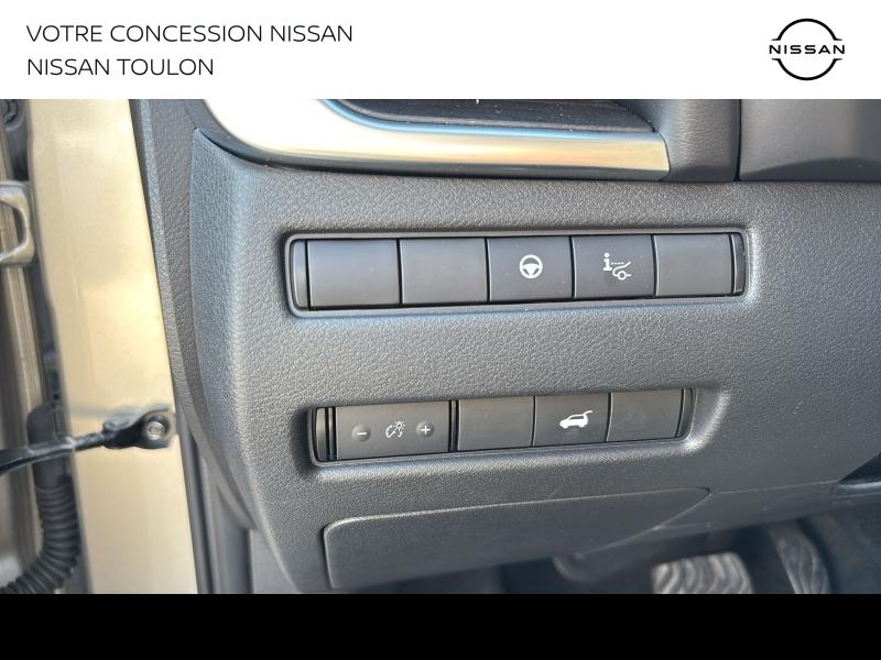 Photo 17 de l’annonce de NISSAN X-Trail d’occasion à vendre à TOULON