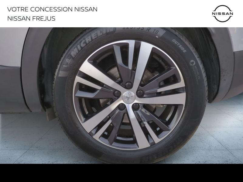 Photo 4 de l’annonce de PEUGEOT 3008 d’occasion à vendre à FRÉJUS