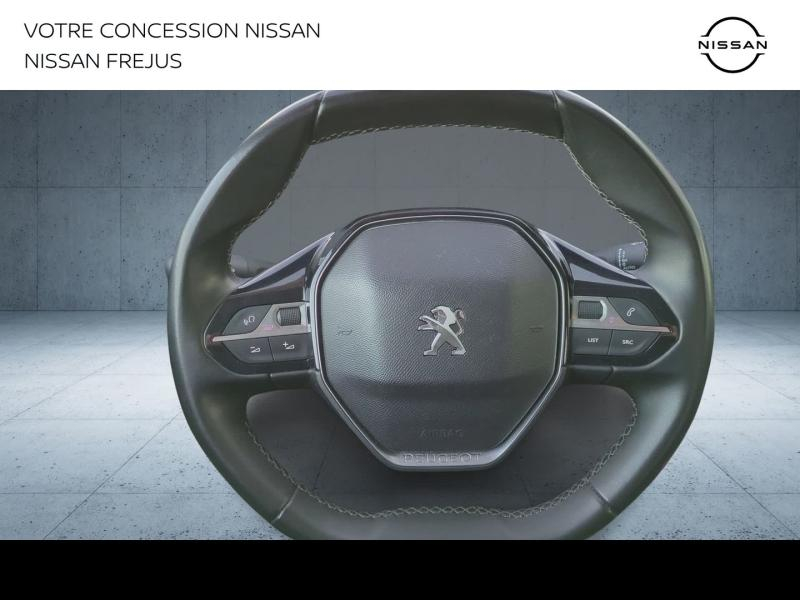 Photo 14 de l’annonce de PEUGEOT 3008 d’occasion à vendre à FRÉJUS