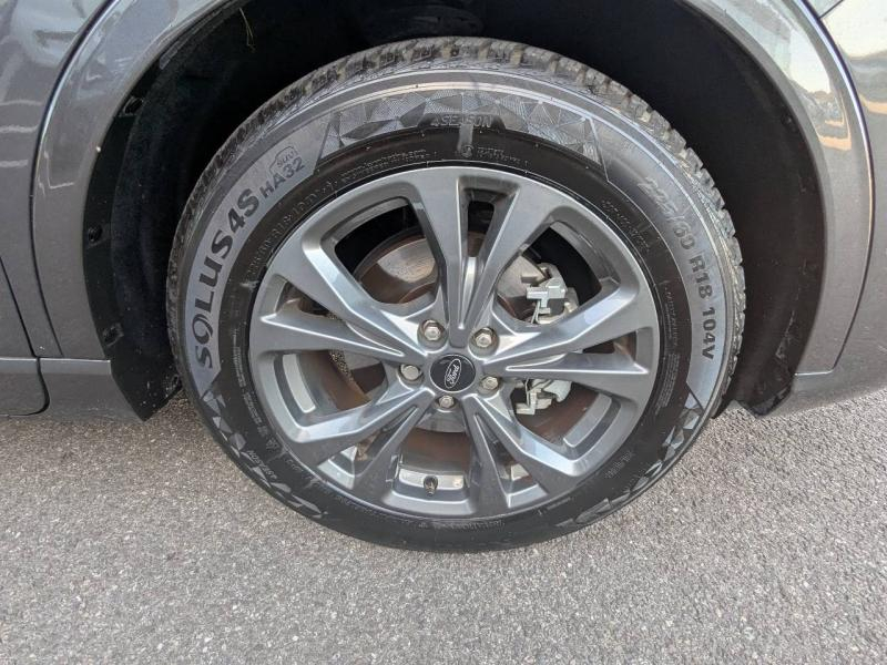 Photo 9 de l’annonce de FORD Kuga d’occasion à vendre à FRÉJUS