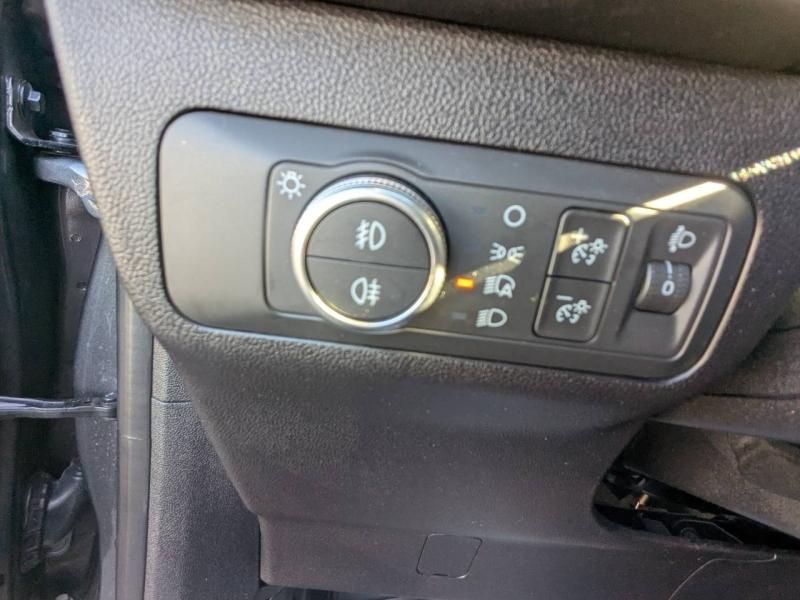 Photo 13 de l’annonce de FORD Kuga d’occasion à vendre à FRÉJUS