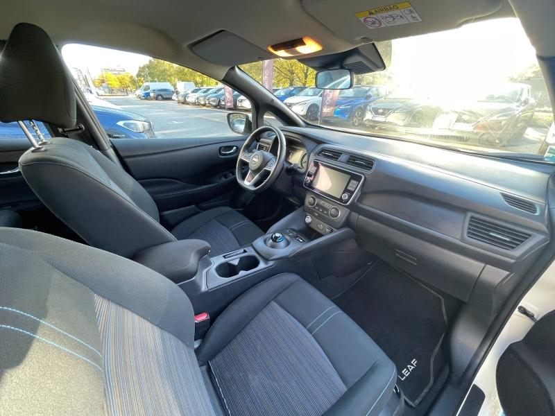 Photo 10 de l’annonce de NISSAN Leaf d’occasion à vendre à GRENOBLE