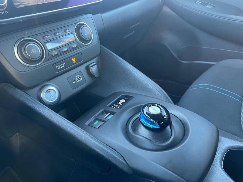 Photo 17 de l’annonce de NISSAN Leaf d’occasion à vendre à GRENOBLE