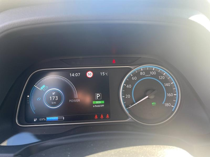 Photo 15 de l’annonce de NISSAN Leaf d’occasion à vendre à GRENOBLE