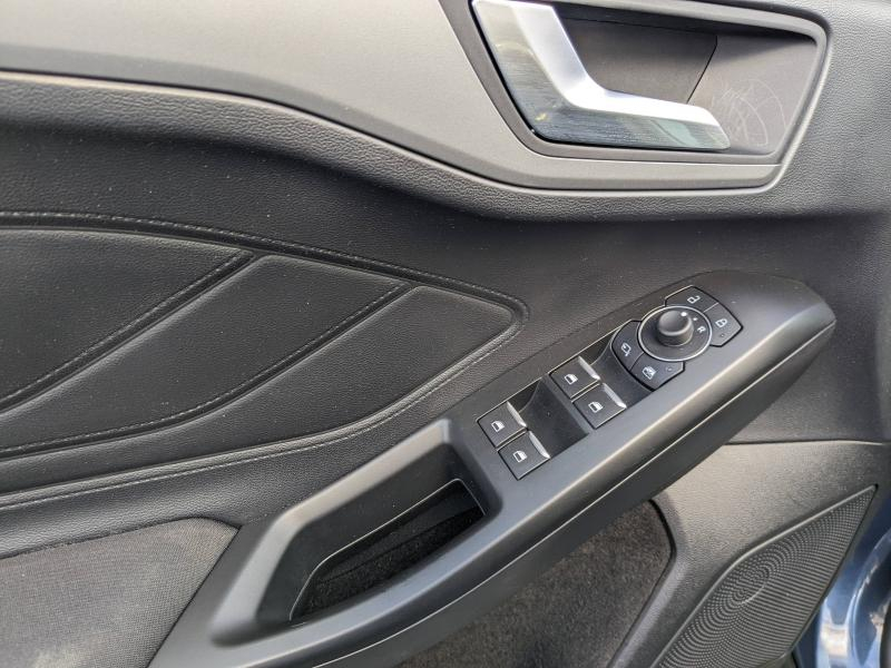 Photo 4 de l’annonce de FORD Focus Active d’occasion à vendre à CARCASSONNE