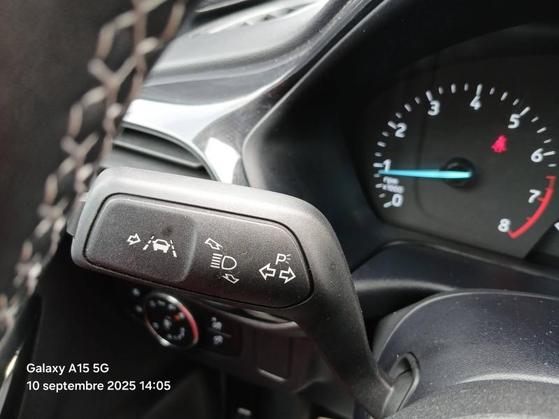 group.seo.links.detann.title Photo 12 de l’annonce de FORD Puma d’occasion à vendre à NÎMES