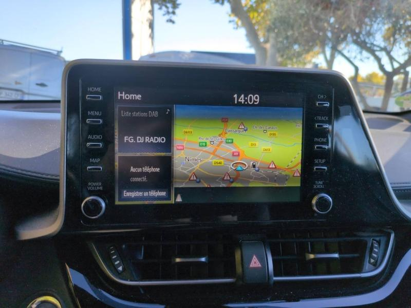 group.seo.links.detann.title Photo 8 de l’annonce de TOYOTA C-HR d’occasion à vendre à NÎMES