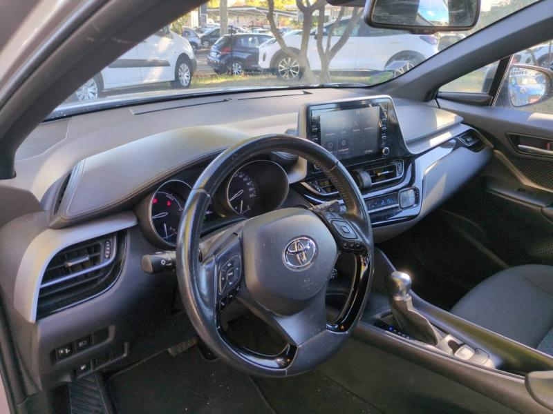 group.seo.links.detann.title Photo 15 de l’annonce de TOYOTA C-HR d’occasion à vendre à NÎMES