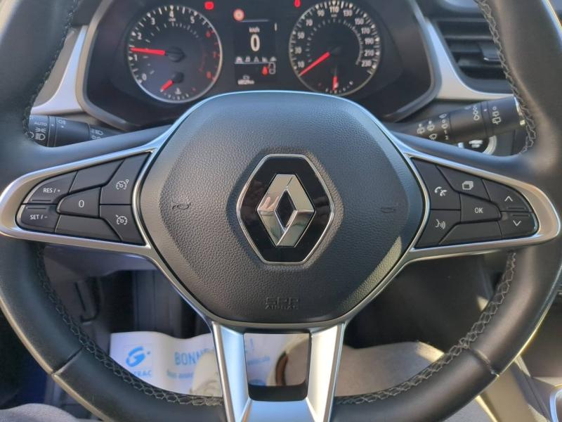 Photo 18 de l’annonce de RENAULT Captur d’occasion à vendre à ARLES