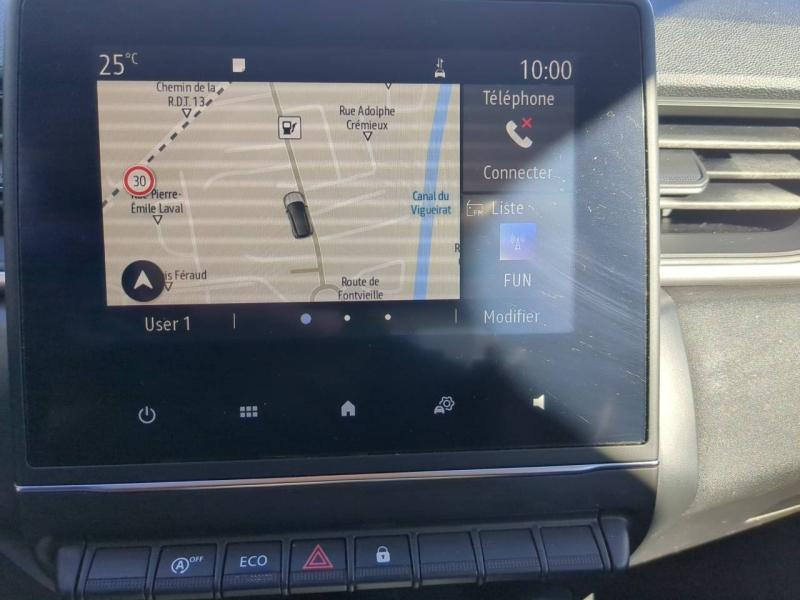 Photo 20 de l’annonce de RENAULT Captur d’occasion à vendre à ARLES