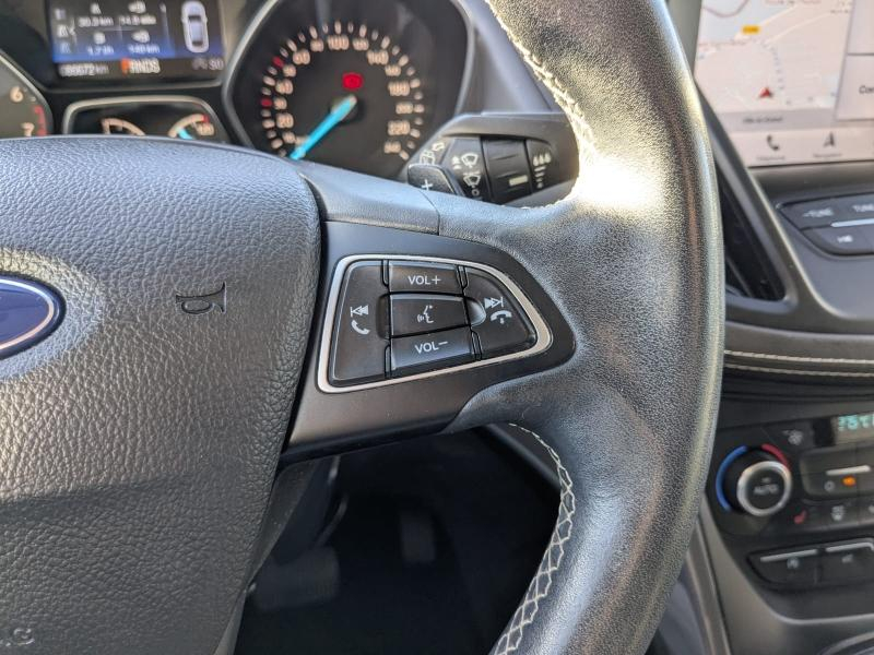 group.seo.links.detann.title Photo 18 de l’annonce de FORD Kuga d’occasion à vendre à ANNEMASSE