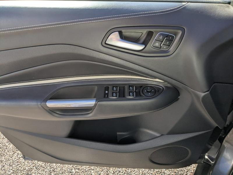 group.seo.links.detann.title Photo 19 de l’annonce de FORD Kuga d’occasion à vendre à ANNEMASSE