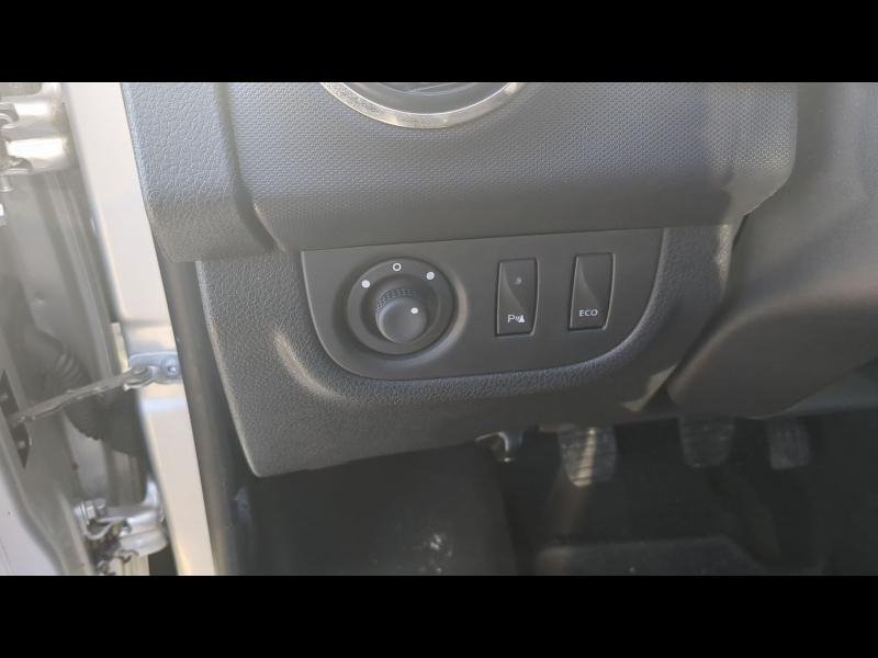 group.seo.links.detann.title Photo 6 de l’annonce de DACIA Sandero d’occasion à vendre à CHAMBERY