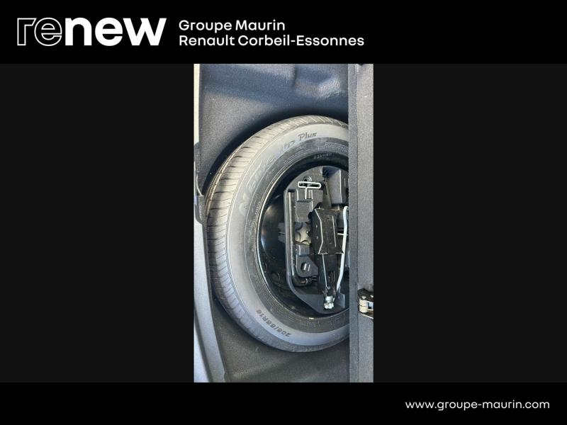 group.seo.links.detann.title Photo 9 de l’annonce de RENAULT Megane Estate d’occasion à vendre à CORBEIL-ESSONNES