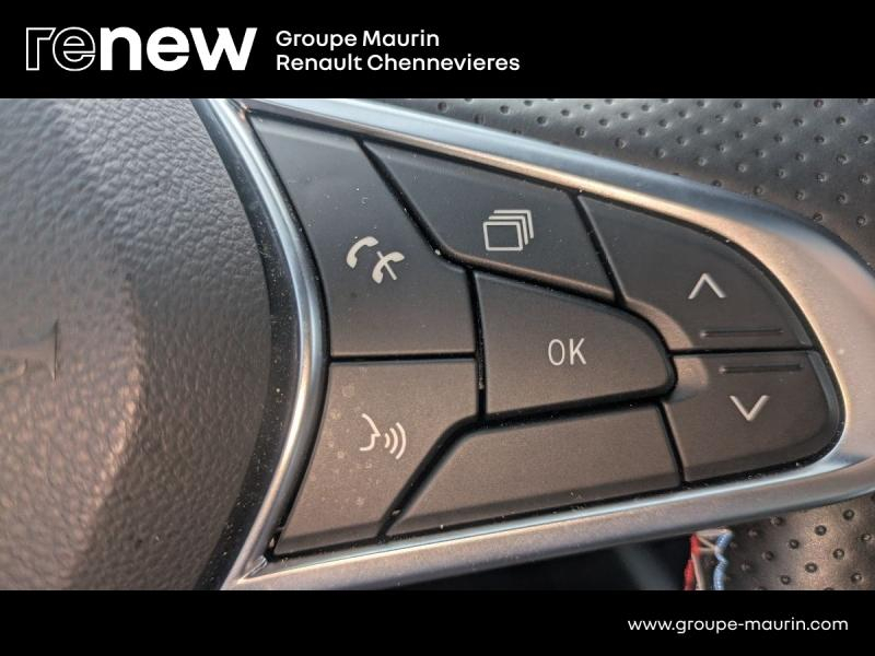 Photo 20 de l’annonce de RENAULT Arkana d’occasion à vendre à CHENNEVIÈRES-SUR-MARNE