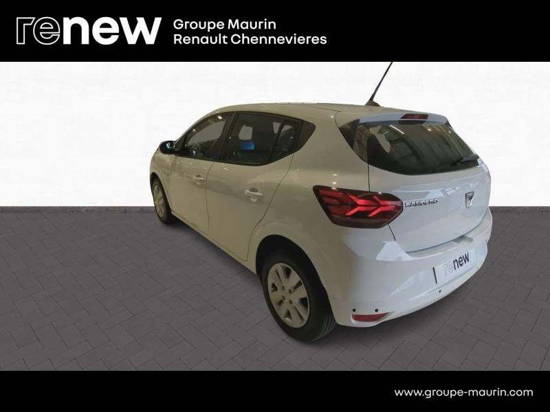 Photo 13 de l’annonce de DACIA Sandero d’occasion à vendre à CHENNEVIÈRES-SUR-MARNE