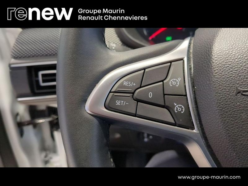 Photo 19 de l’annonce de DACIA Sandero d’occasion à vendre à CHENNEVIÈRES-SUR-MARNE