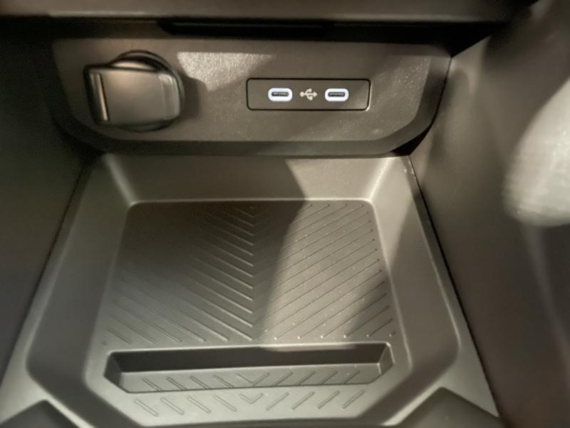 Photo 16 de l’annonce de DACIA Duster d’occasion à vendre à CHENNEVIÈRES-SUR-MARNE