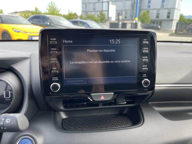 Photo 17 de l’annonce de TOYOTA Yaris d’occasion à vendre à AUBIÈRE