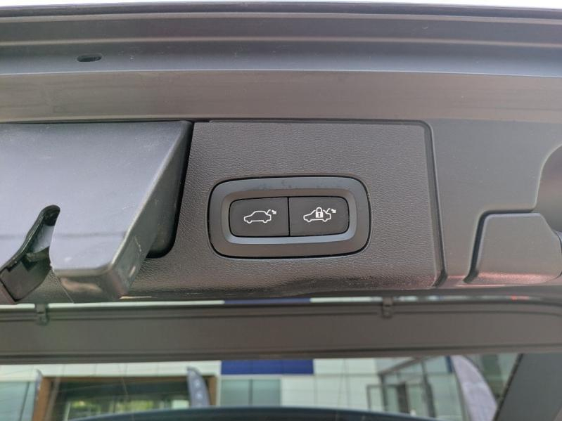 Photo 16 de l’annonce de VOLVO XC60 d’occasion à vendre à AIX-EN-PROVENCE