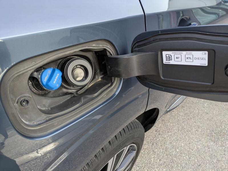 Photo 20 de l’annonce de VOLVO XC60 d’occasion à vendre à AIX-EN-PROVENCE