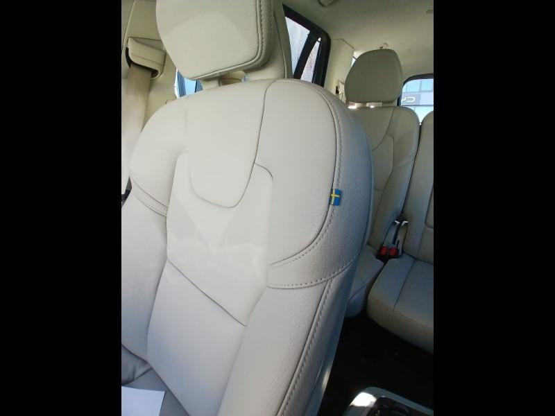 group.seo.links.detann.title Photo 15 de l’annonce de VOLVO XC90 d’occasion à vendre à AIX-EN-PROVENCE