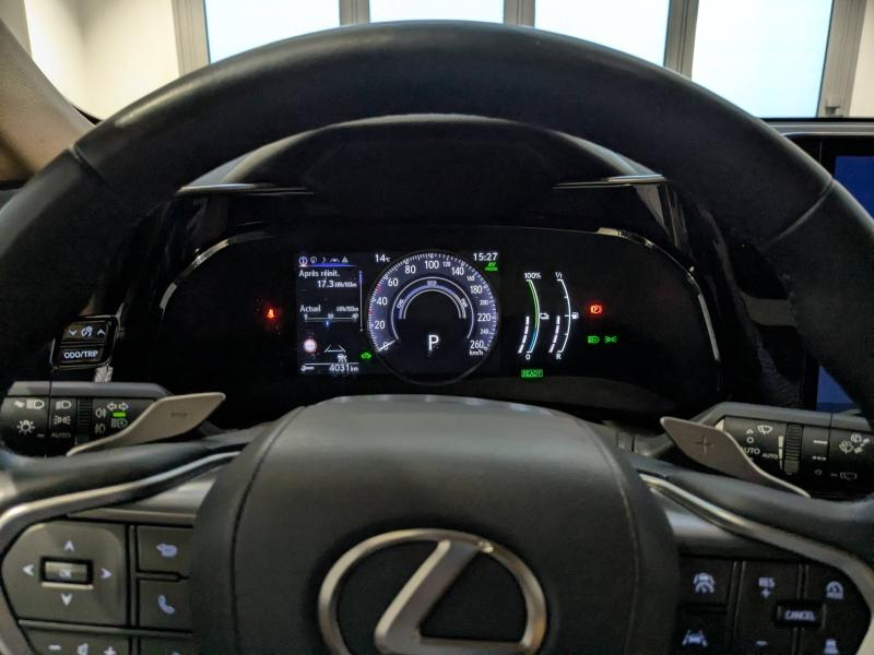 Photo 4 de l’annonce de LEXUS NX d’occasion à vendre à AUBIÈRE