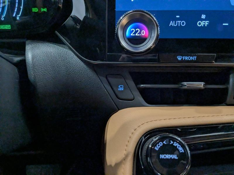 Photo 9 de l’annonce de LEXUS NX d’occasion à vendre à AUBIÈRE