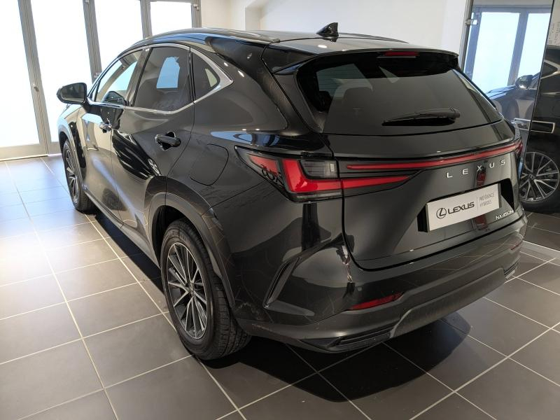Photo 14 de l’annonce de LEXUS NX d’occasion à vendre à AUBIÈRE