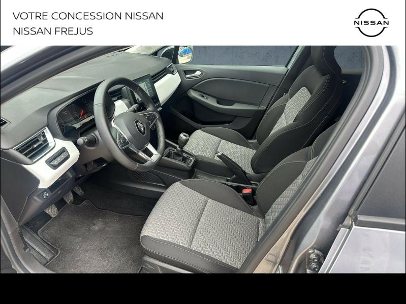 group.seo.links.detann.title Photo 17 de l’annonce de RENAULT Clio d’occasion à vendre à FRÉJUS