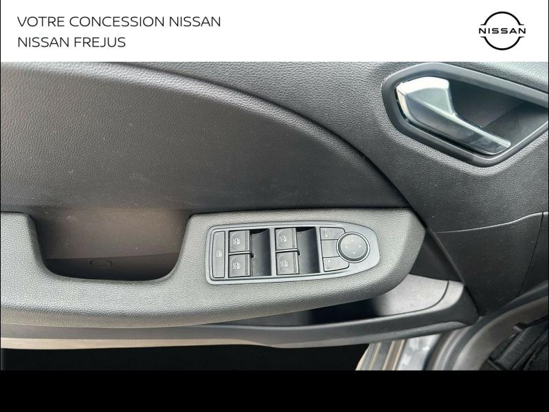 group.seo.links.detann.title Photo 18 de l’annonce de RENAULT Clio d’occasion à vendre à FRÉJUS