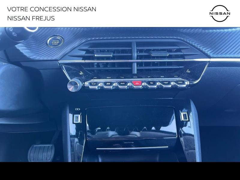 group.seo.links.detann.title Photo 14 de l’annonce de PEUGEOT 208 d’occasion à vendre à FRÉJUS