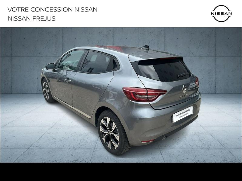 group.seo.links.detann.title Photo 6 de l’annonce de RENAULT Clio d’occasion à vendre à FRÉJUS