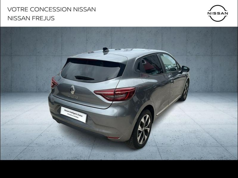 group.seo.links.detann.title Photo 10 de l’annonce de RENAULT Clio d’occasion à vendre à FRÉJUS